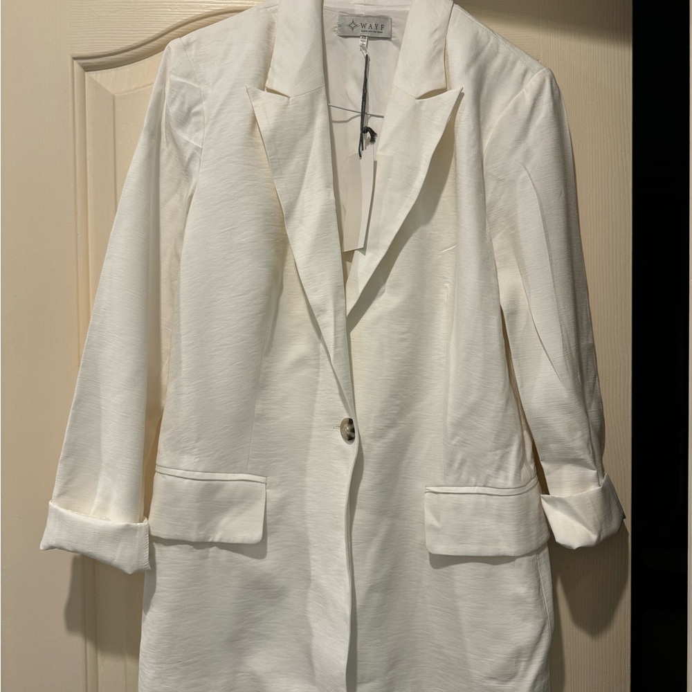 WAYF Women's White Blazer - Picture 2 of 3